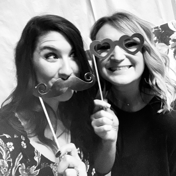 Meet your Posher, Crystal - Picture 4 of 5